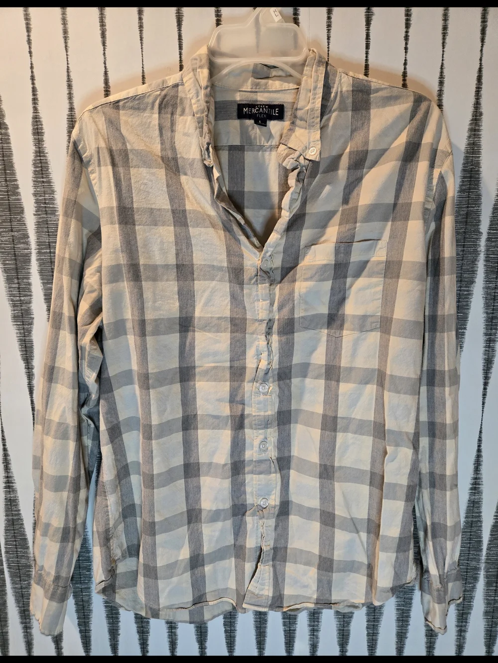 J.Crew Mercantile Flex Gray & Cream Buffalo Plaid Button Down Shirt Size Large